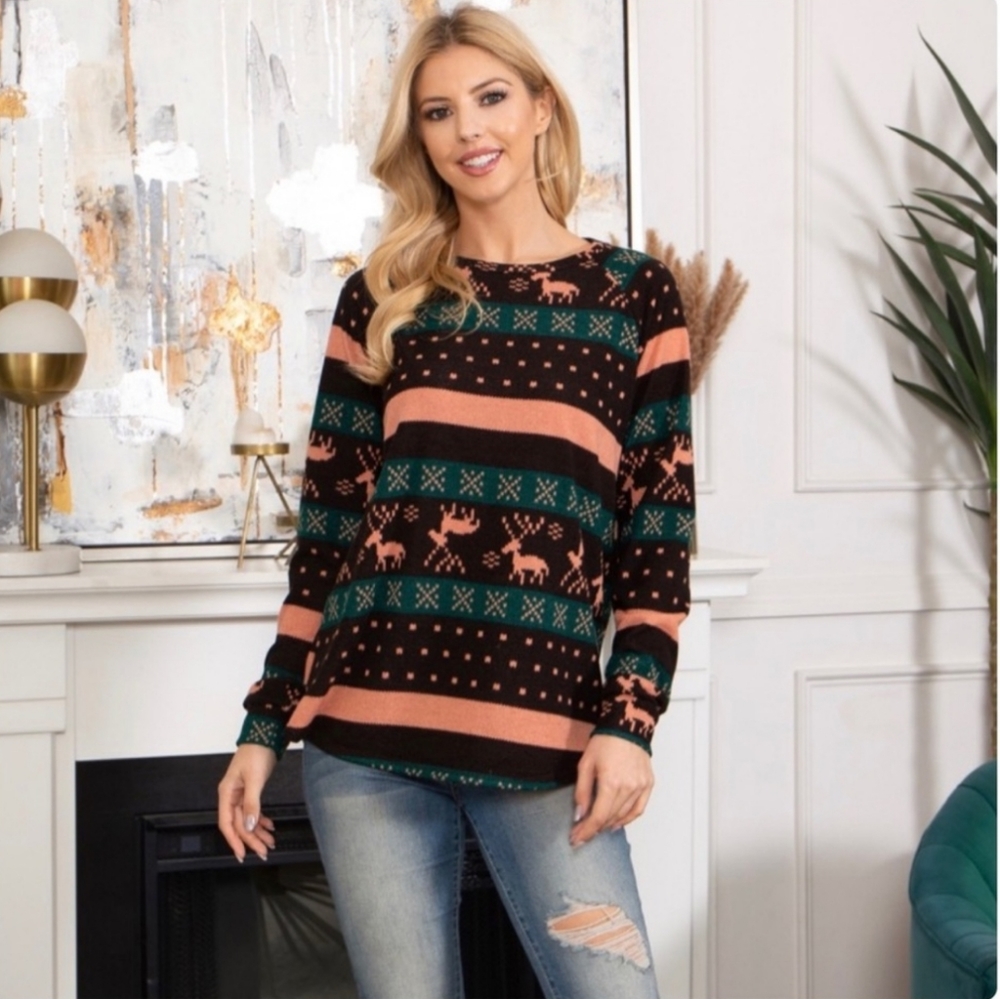 NEW Lightweight Moose/Deer Print Holiday Sweater (Brown/Multi) - Perfect Peach